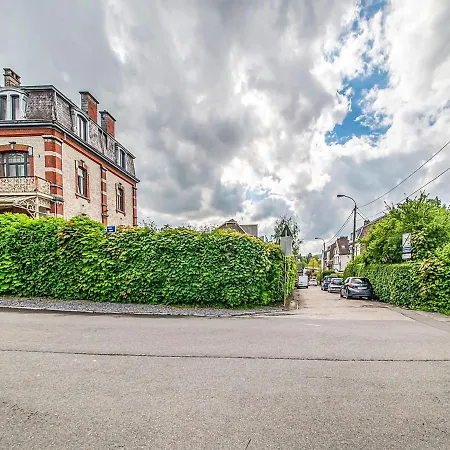 度假居 Magnificent Holiday Home In Spa With Terrace